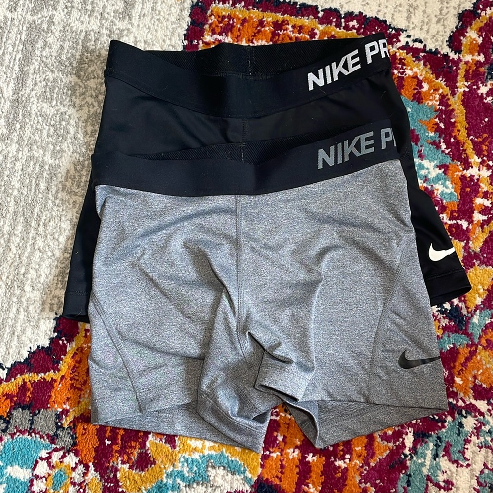 Nike spandex